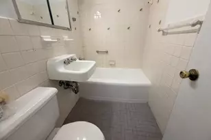 98-20 62nd Dr, Rego Park, NY 11374 - Photo 10