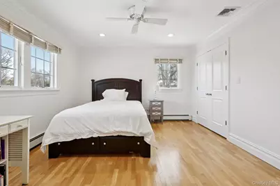 10 Foxwood Lane, Thornwood, NY 10594 - Photo 32