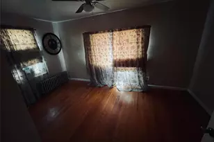 276 Benson Ave, Elmont, NY 11003 - Photo 14