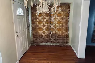 276 Benson Ave, Elmont, NY 11003 - Photo 6