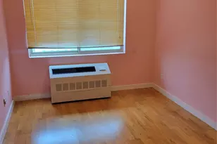 143-20 Hoover Ave, Briarwood, NY 11435 - Photo 6