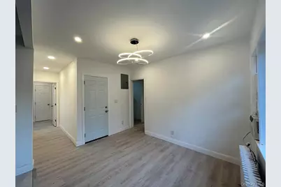 85-26 167th Street, Jamaica, NY 11432 - Photo 2