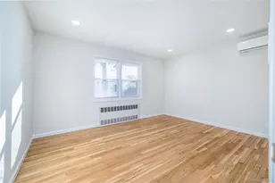 29 West Ave, Hicksville, NY 11801 - Photo 4