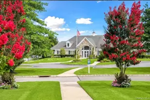 39 Kimberly Dr, Westhampton, NY 11977 - Photo 6