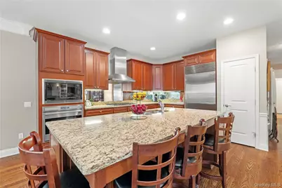 39 Kimberly Drive #39, Westhampton, NY 11977 - Photo 10