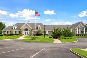 39 Kimberly Dr, Westhampton, NY 11977 - Photo 20