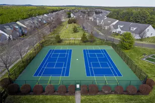 39 Kimberly Dr, Westhampton, NY 11977 - Photo 4