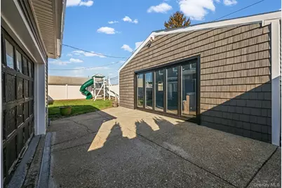 4185 Harriet Road, Bethpage, NY 11714 - Photo 22