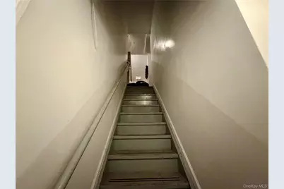 3509 Leavitt St, Flushing, NY 11354 - Photo 16