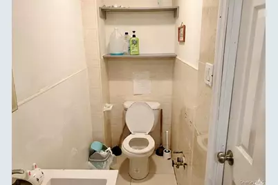 3509 Leavitt St, Flushing, NY 11354 - Photo 12