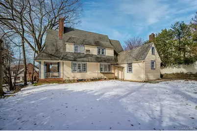 8 Ridgecrest W, Scarsdale, NY 10583 - Photo 12