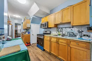 91-13 184th St, Hollis, NY 11423 - Photo 16