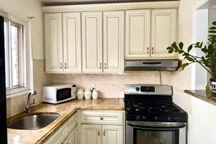 196-40 Pompeii Ave, Hollis, NY 11423 - Photo 4