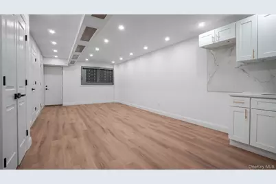 3031 Edson Avenue, Bronx, NY 10469 - Photo 18