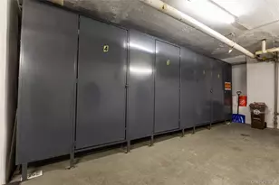 155 W 106th St, New York, NY 10025 - Photo 10