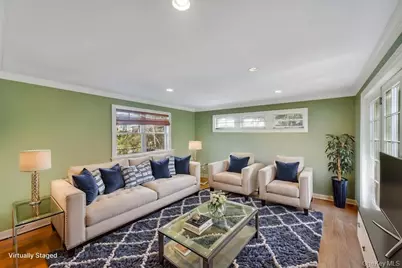 3 School House Lane, Great Neck, NY 11020 - Photo 12