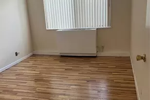 2 Bay Club Dr, Bayside, NY 11360 - Photo 4