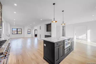 2386 Marlboro Street, East Meadow, NY 11554 - Photo 14