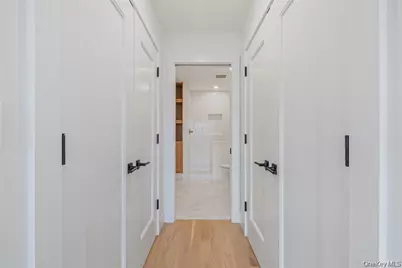 2386 Marlboro Street, East Meadow, NY 11554 - Photo 38