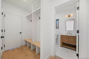 2386 Marlboro St, East Meadow, NY 11554 - Photo 24