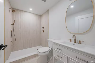 2386 Marlboro Street, East Meadow, NY 11554 - Photo 48