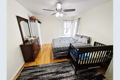 225 E Mineola Avenue, Valley Stream, NY 11580 - Photo 20