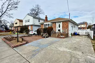 225 E Mineola Ave, Valley Stream, NY 11580 - Photo 4