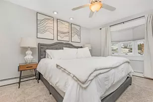 36 Wingam Dr, Islip, NY 11751 - Photo 16