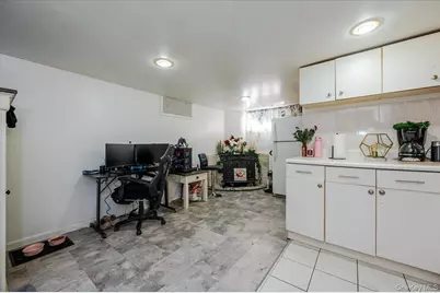 1917 Haight Avenue, Bronx, NY 10461 - Photo 20