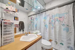 2176 6th St, East Meadow, NY 11554 - Photo 32