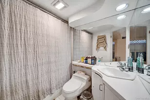 2176 6th St, East Meadow, NY 11554 - Photo 22