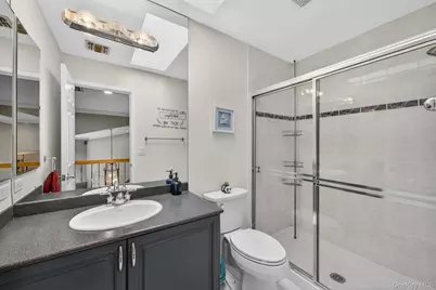 27 Hamlet Drive, Commack, NY 11725 - Photo 26