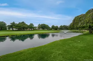 27 Hamlet Dr, Commack, NY 11725 - Photo 38