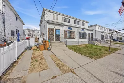 72-36 Almeda Avenue, Arverne, NY 11692 - Photo 2
