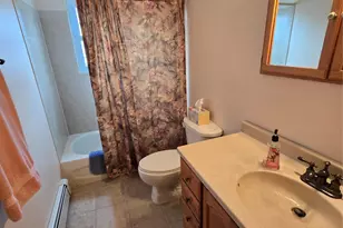 715 McCall Ave, West Islip, NY 11795 - Photo 8