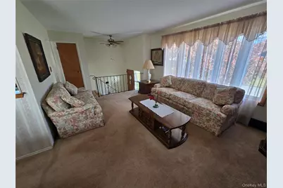 715 McCall Avenue, West Islip, NY 11795 - Photo 2