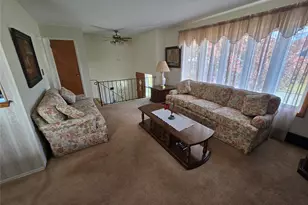 715 McCall Ave, West Islip, NY 11795 - Photo 2