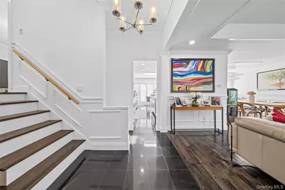 98 Birchwood Park Drive, Jericho, NY 11753 - Photo 6