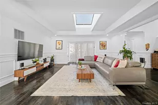 98 Birchwood Park Dr, Jericho, NY 11753 - Photo 8