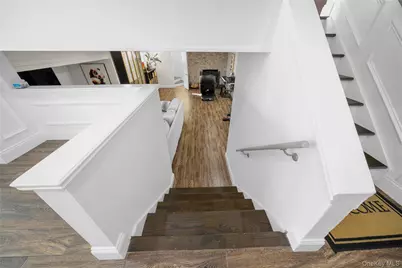 98 Birchwood Park Drive, Jericho, NY 11753 - Photo 32