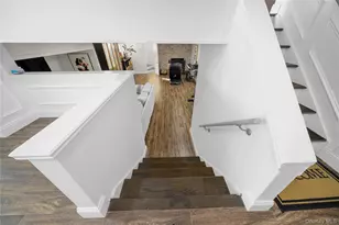 98 Birchwood Park Dr, Jericho, NY 11753 - Photo 32