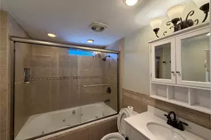 101 Rosevale Ave E, Ronkonkoma, NY 11779 - Photo 6