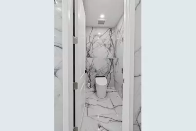 24 Chestnut Lane, Woodbury, NY 11797 - Photo 16