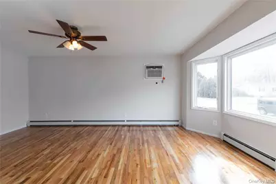 5 Ashland Street, Mount Sinai, NY 11766 - Photo 8