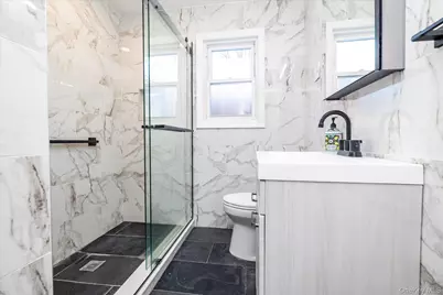 5 Prospect Street, Glen Head, NY 11545 - Photo 6