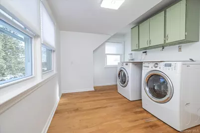 5 Prospect Street, Glen Head, NY 11545 - Photo 28