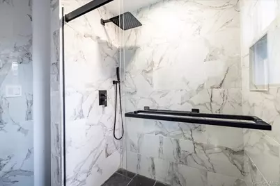 5 Prospect Street, Glen Head, NY 11545 - Photo 8