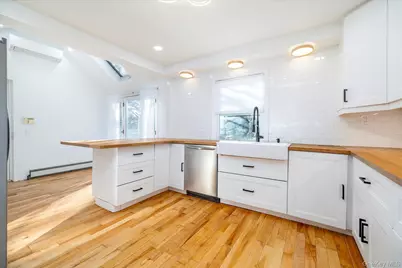 5 Prospect Street, Glen Head, NY 11545 - Photo 10