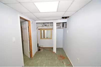 1300 P Street, Elmont, NY 11003 - Photo 16