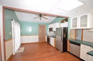 1300 P St, Elmont, NY 11003 - Photo 8